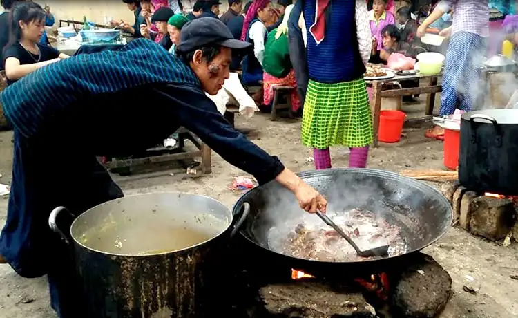 chợ tình khâu vai mèo vạc hà giang chợ tình khâu vai mèo vạc hà giang